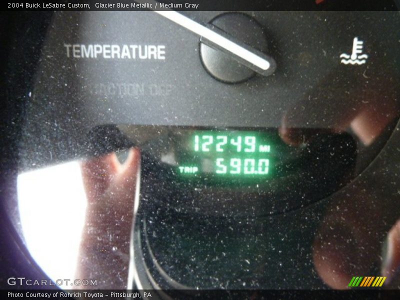 Glacier Blue Metallic / Medium Gray 2004 Buick LeSabre Custom
