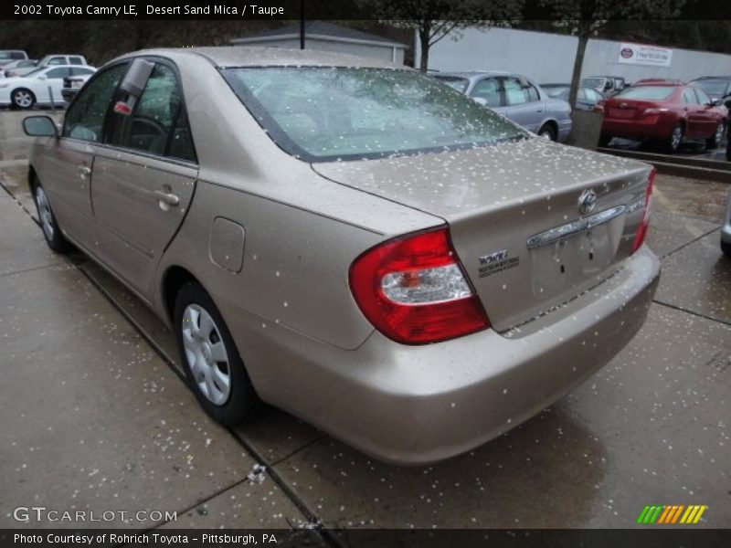 Desert Sand Mica / Taupe 2002 Toyota Camry LE