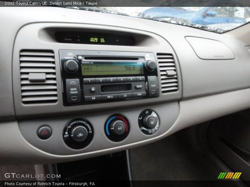 Desert Sand Mica / Taupe 2002 Toyota Camry LE