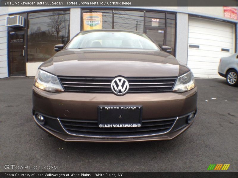 Toffee Brown Metallic / Cornsilk Beige 2011 Volkswagen Jetta SEL Sedan