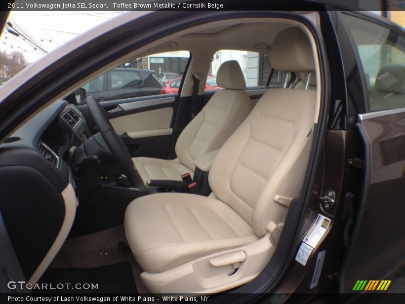 Front Seat of 2011 Jetta SEL Sedan