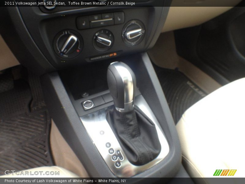 Toffee Brown Metallic / Cornsilk Beige 2011 Volkswagen Jetta SEL Sedan