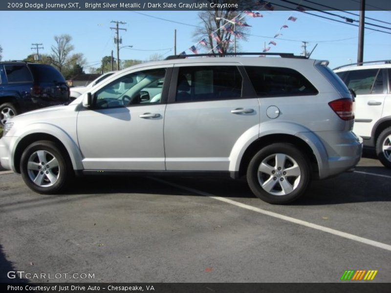 Bright Silver Metallic / Dark Slate Gray/Light Graystone 2009 Dodge Journey SXT