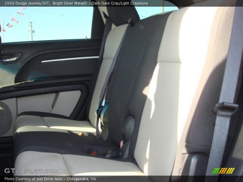 Bright Silver Metallic / Dark Slate Gray/Light Graystone 2009 Dodge Journey SXT