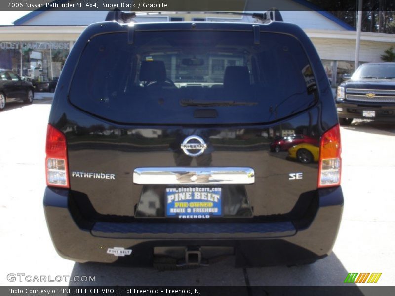 Super Black / Graphite 2006 Nissan Pathfinder SE 4x4