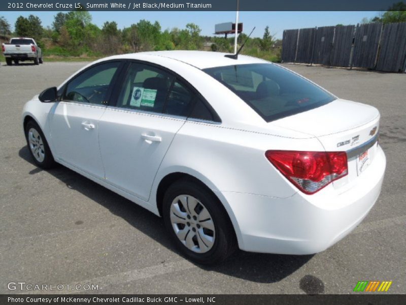 Summit White / Jet Black/Medium Titanium 2012 Chevrolet Cruze LS