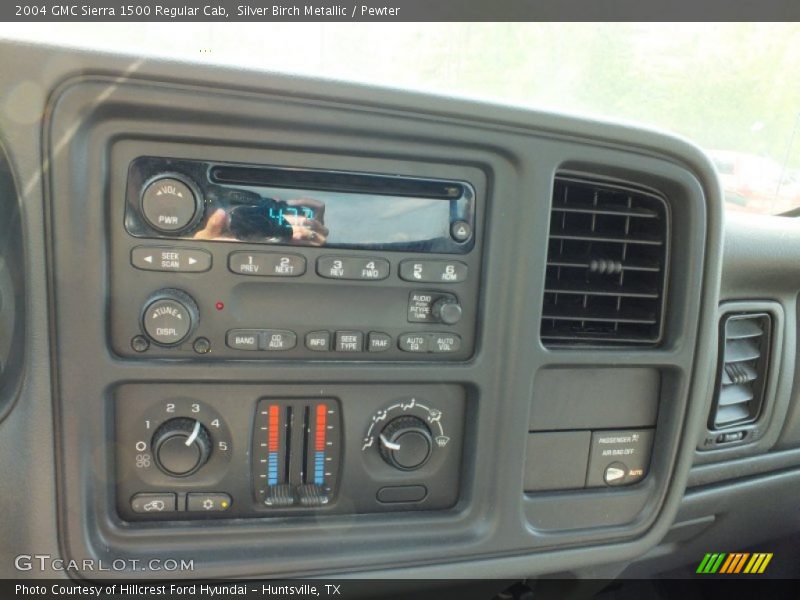 Controls of 2004 Sierra 1500 Regular Cab