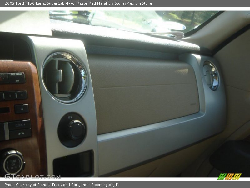 Razor Red Metallic / Stone/Medium Stone 2009 Ford F150 Lariat SuperCab 4x4