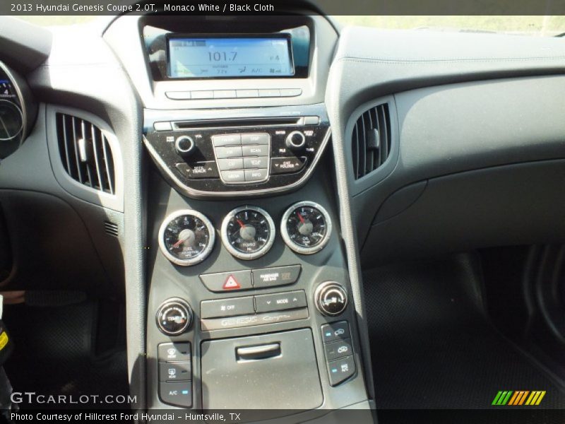 Controls of 2013 Genesis Coupe 2.0T