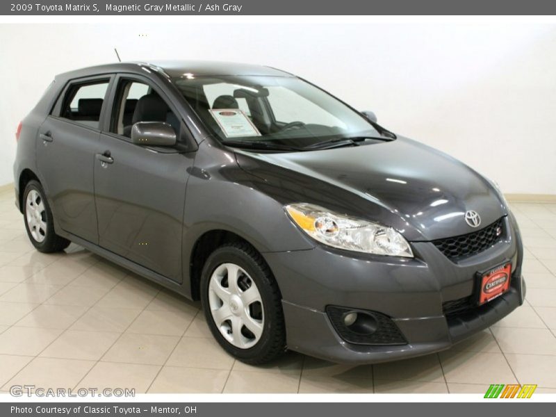 Magnetic Gray Metallic / Ash Gray 2009 Toyota Matrix S