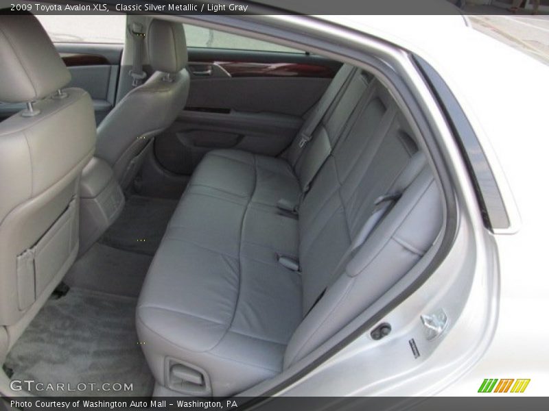 Classic Silver Metallic / Light Gray 2009 Toyota Avalon XLS