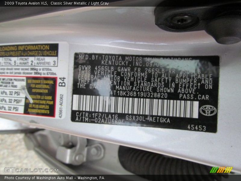 Classic Silver Metallic / Light Gray 2009 Toyota Avalon XLS