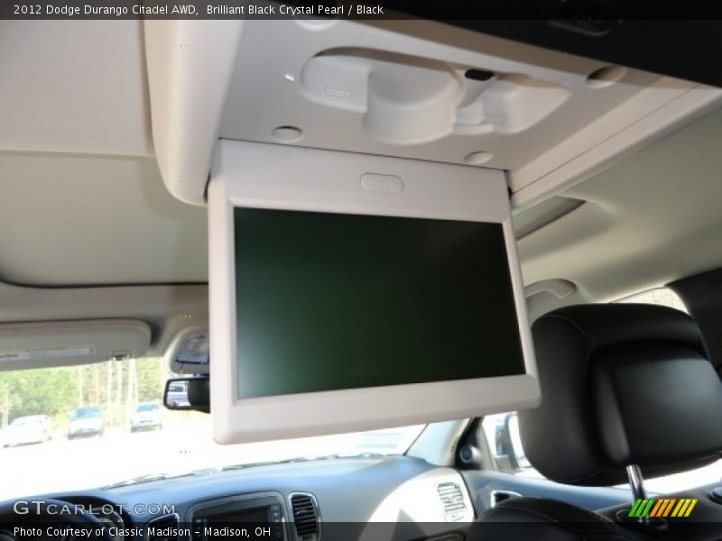 Brilliant Black Crystal Pearl / Black 2012 Dodge Durango Citadel AWD