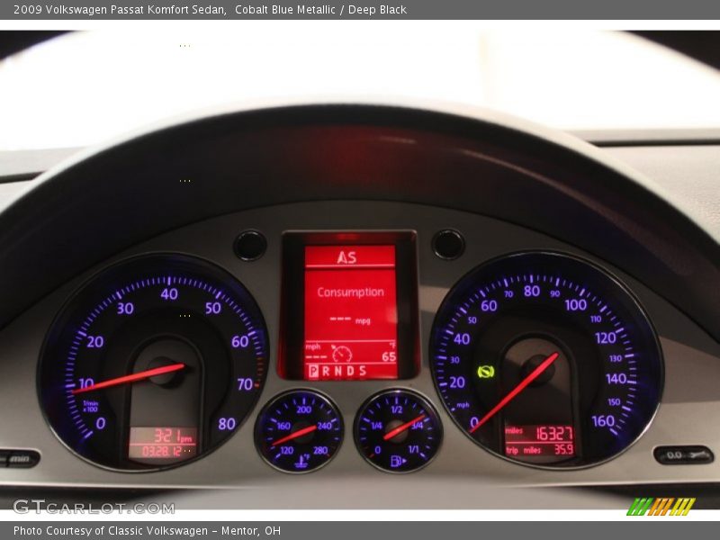 Cobalt Blue Metallic / Deep Black 2009 Volkswagen Passat Komfort Sedan