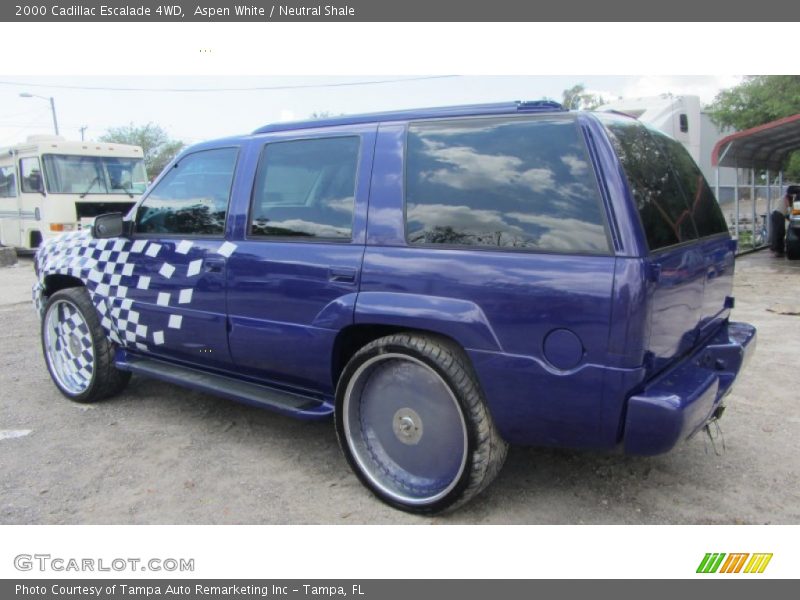 Aspen White / Neutral Shale 2000 Cadillac Escalade 4WD