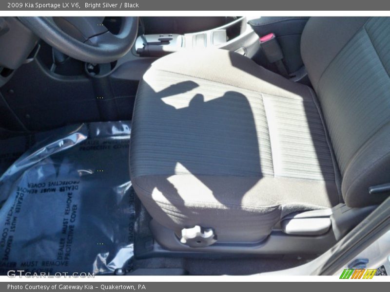 Bright Silver / Black 2009 Kia Sportage LX V6