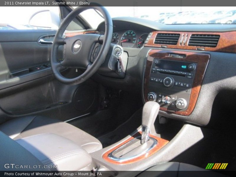 Summit White / Ebony 2011 Chevrolet Impala LT