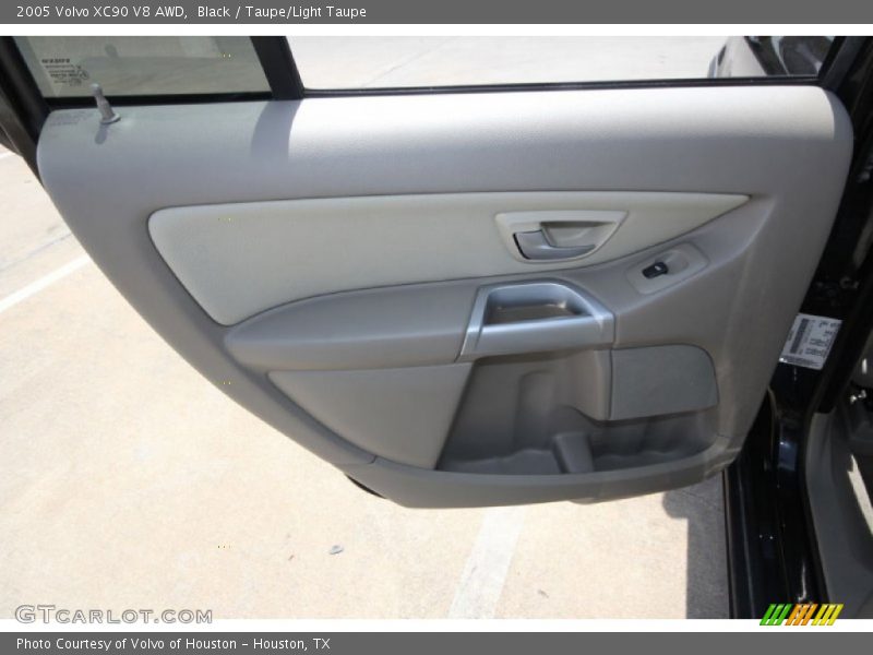 Black / Taupe/Light Taupe 2005 Volvo XC90 V8 AWD