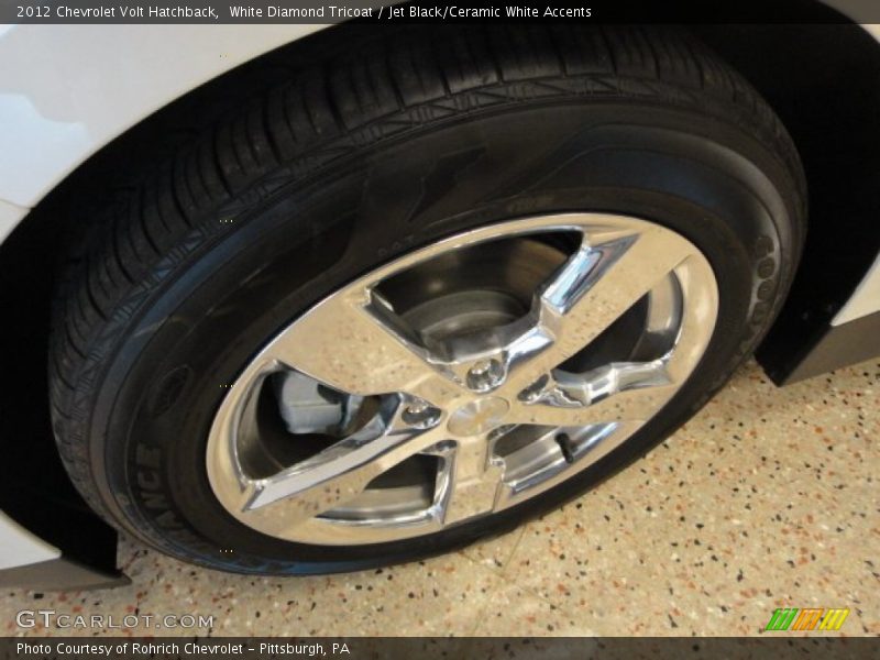 White Diamond Tricoat / Jet Black/Ceramic White Accents 2012 Chevrolet Volt Hatchback
