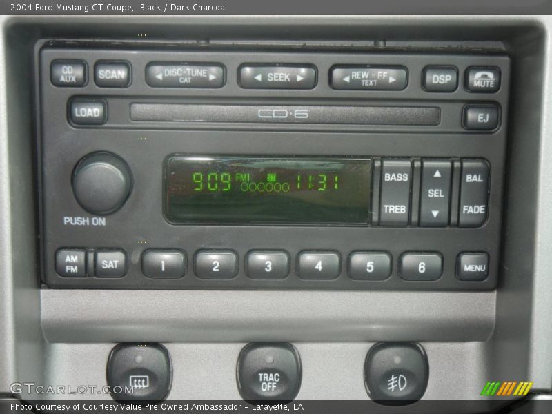 Black / Dark Charcoal 2004 Ford Mustang GT Coupe