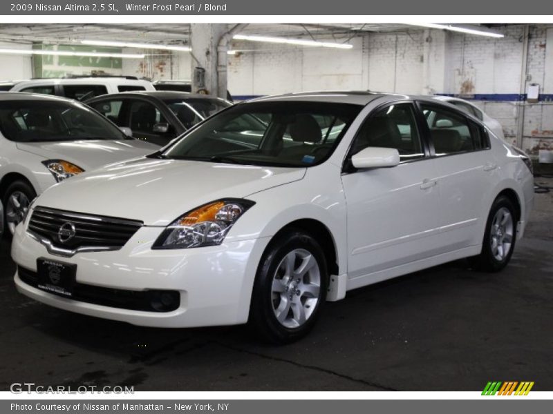 Winter Frost Pearl / Blond 2009 Nissan Altima 2.5 SL