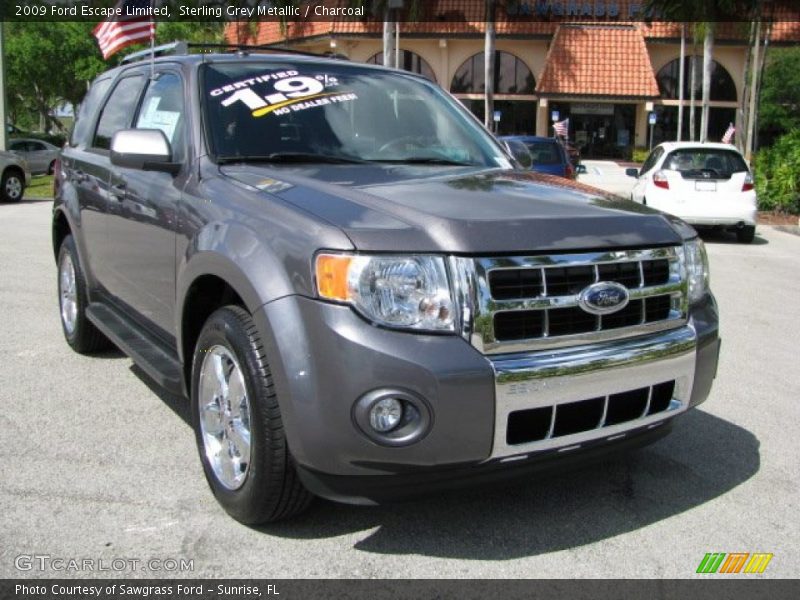 Front 3/4 View of 2009 Escape Limited