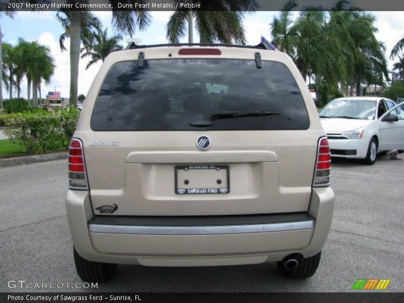 Dune Pearl Metallic / Pebble 2007 Mercury Mariner Convenience