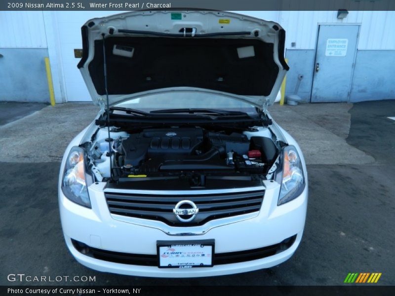 Winter Frost Pearl / Charcoal 2009 Nissan Altima 2.5 SL