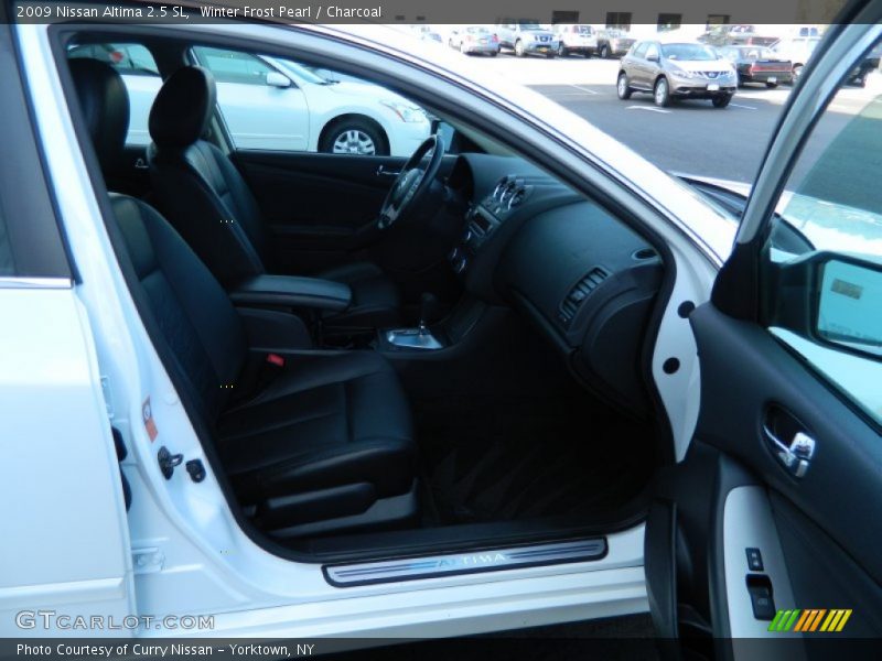 Winter Frost Pearl / Charcoal 2009 Nissan Altima 2.5 SL