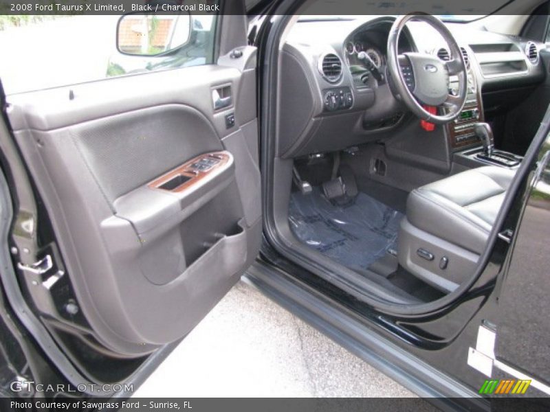 Black / Charcoal Black 2008 Ford Taurus X Limited