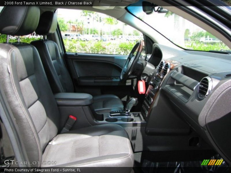 Black / Charcoal Black 2008 Ford Taurus X Limited