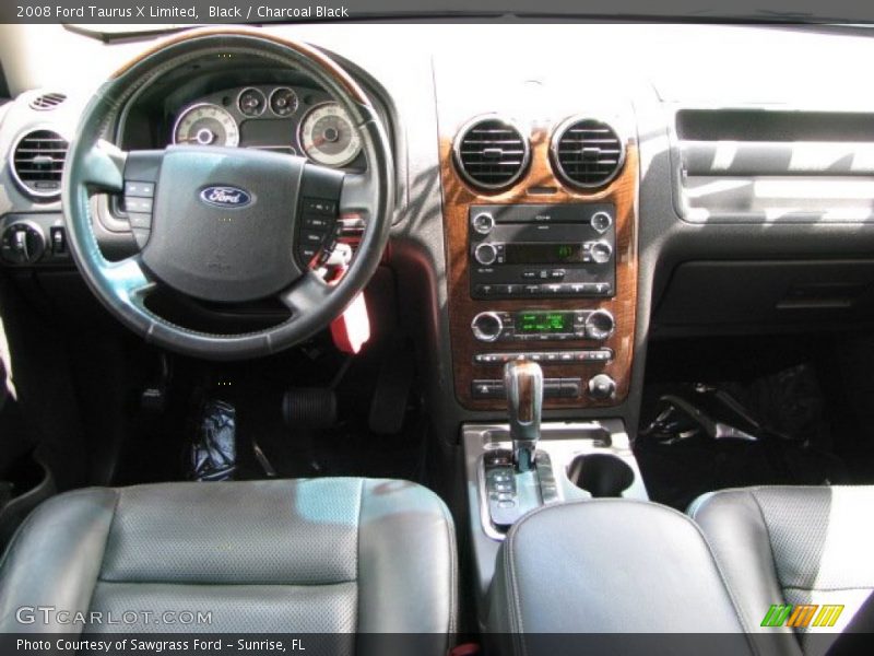 Black / Charcoal Black 2008 Ford Taurus X Limited