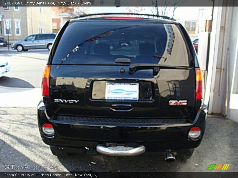 Onyx Black / Ebony 2007 GMC Envoy Denali 4x4