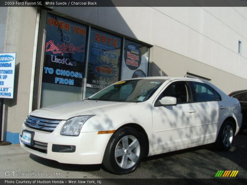 White Suede / Charcoal Black 2009 Ford Fusion SE