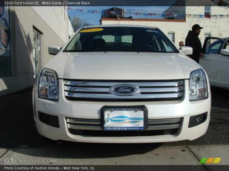 White Suede / Charcoal Black 2009 Ford Fusion SE