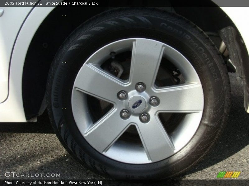 White Suede / Charcoal Black 2009 Ford Fusion SE