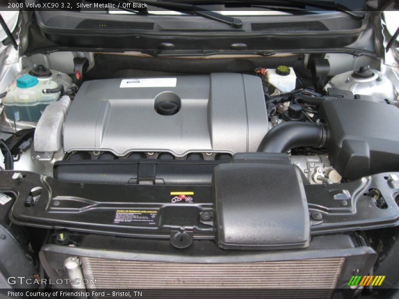 Silver Metallic / Off Black 2008 Volvo XC90 3.2