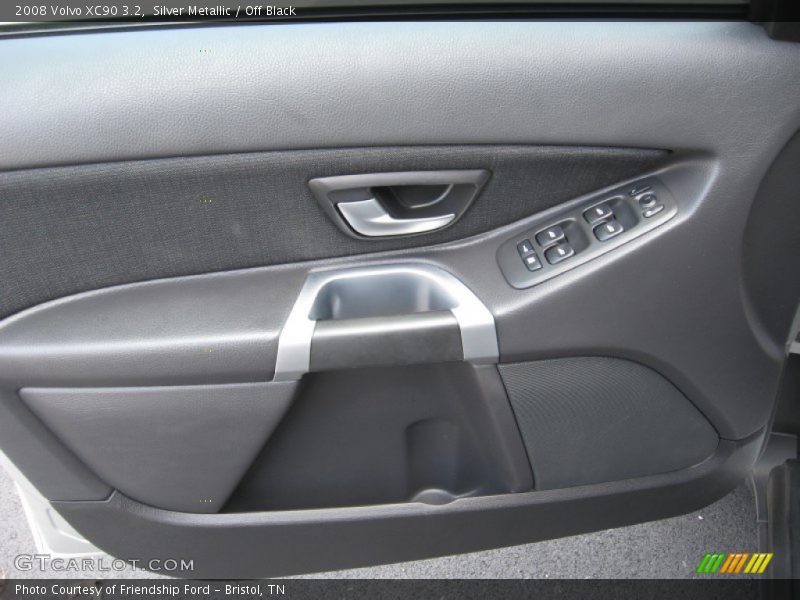 Silver Metallic / Off Black 2008 Volvo XC90 3.2
