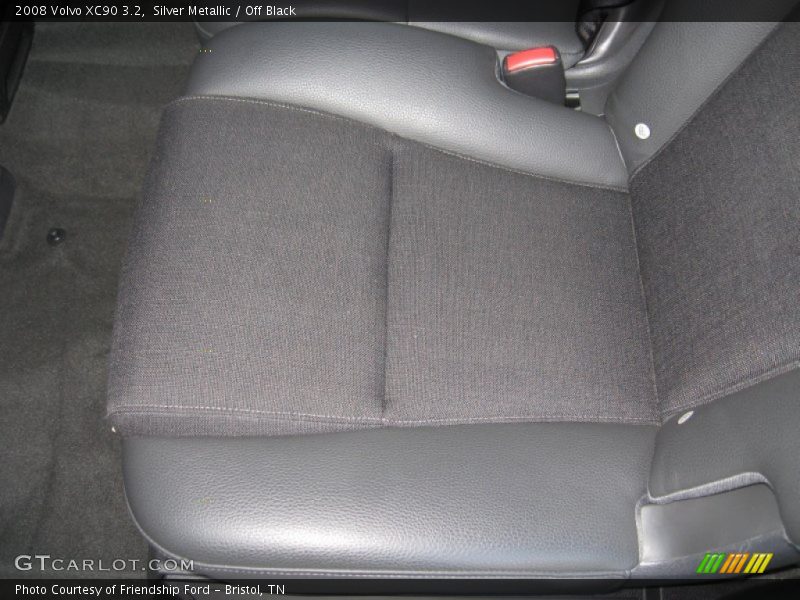 Silver Metallic / Off Black 2008 Volvo XC90 3.2