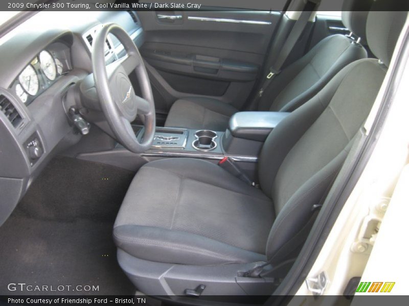 Cool Vanilla White / Dark Slate Gray 2009 Chrysler 300 Touring