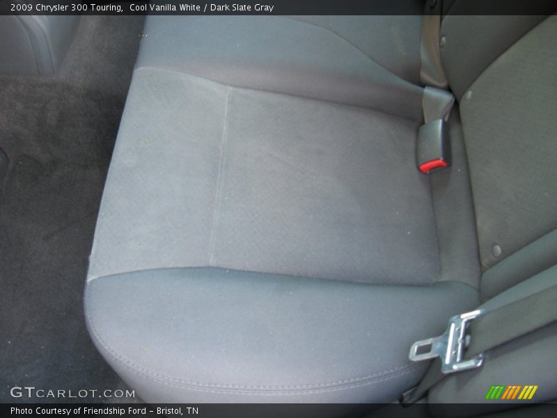 Cool Vanilla White / Dark Slate Gray 2009 Chrysler 300 Touring