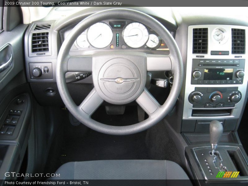 Cool Vanilla White / Dark Slate Gray 2009 Chrysler 300 Touring