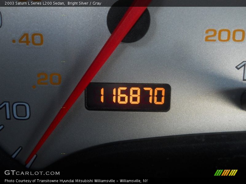 Bright Silver / Gray 2003 Saturn L Series L200 Sedan