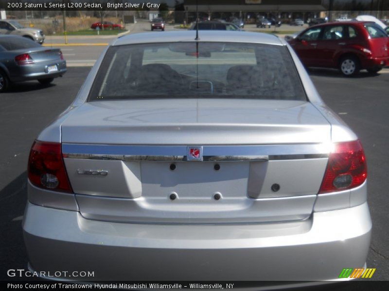 Bright Silver / Gray 2003 Saturn L Series L200 Sedan