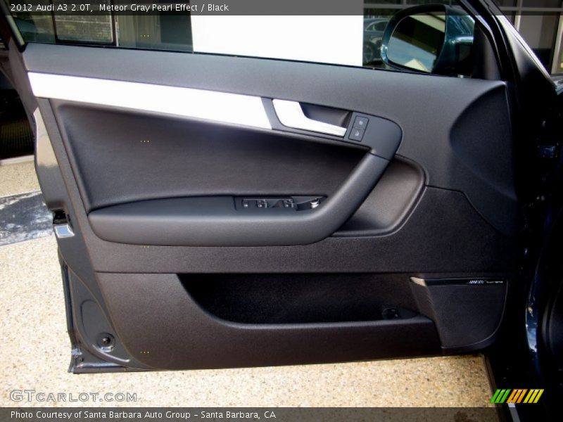 Meteor Gray Pearl Effect / Black 2012 Audi A3 2.0T