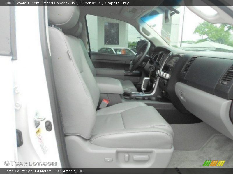 Super White / Graphite Gray 2009 Toyota Tundra Limited CrewMax 4x4