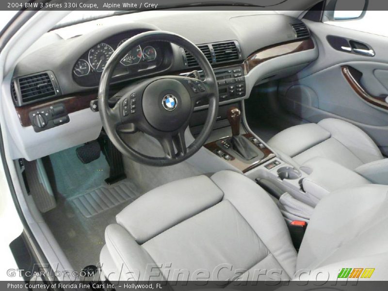 Alpine White / Grey 2004 BMW 3 Series 330i Coupe