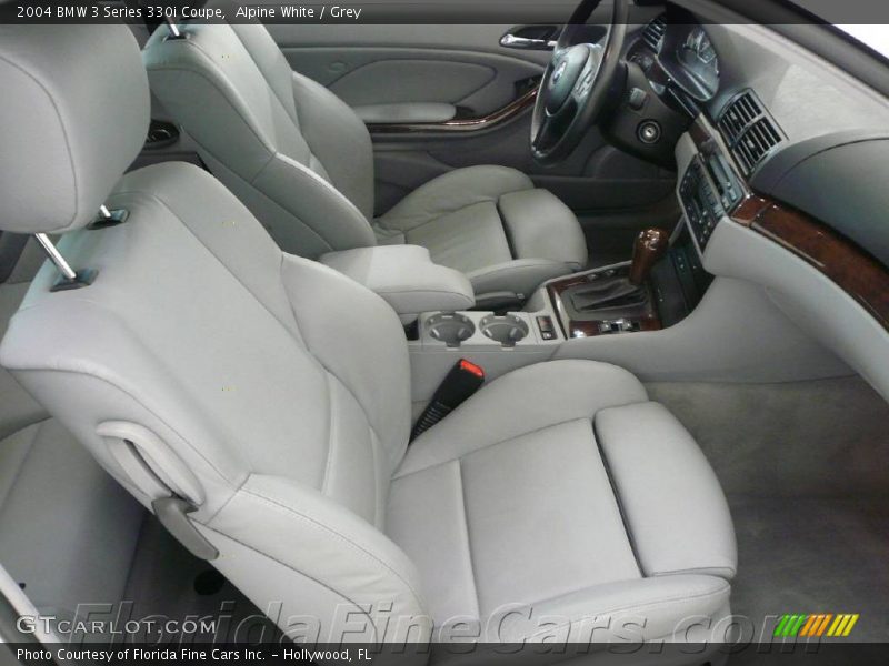 Alpine White / Grey 2004 BMW 3 Series 330i Coupe