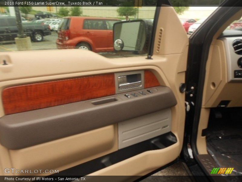 Tuxedo Black / Tan 2010 Ford F150 Lariat SuperCrew