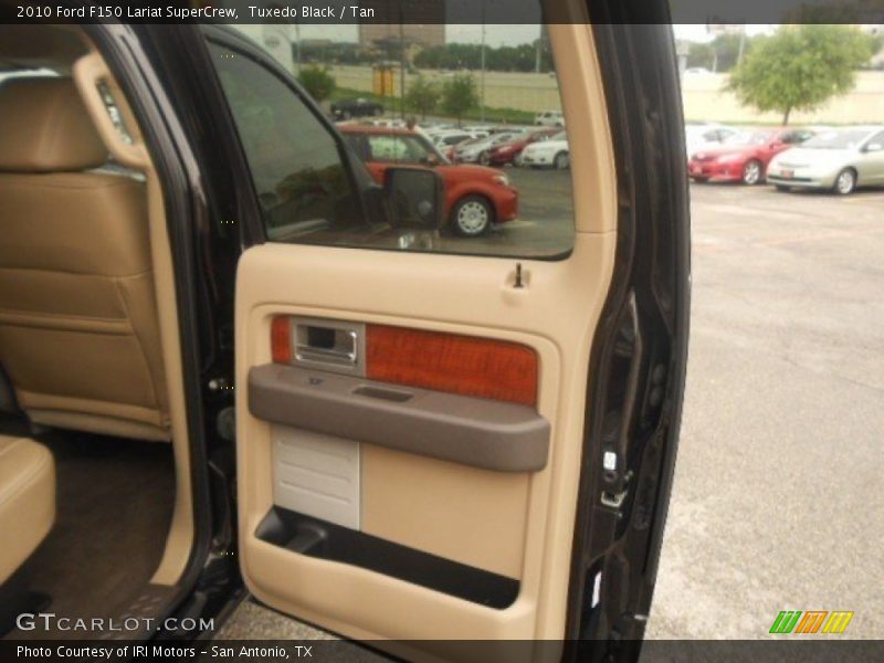 Tuxedo Black / Tan 2010 Ford F150 Lariat SuperCrew